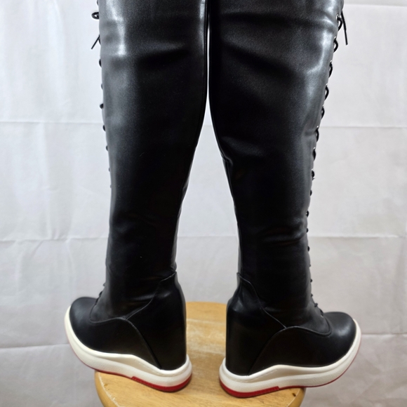 Black Lace-Up Knee-High Boots - Picture 7 of 12